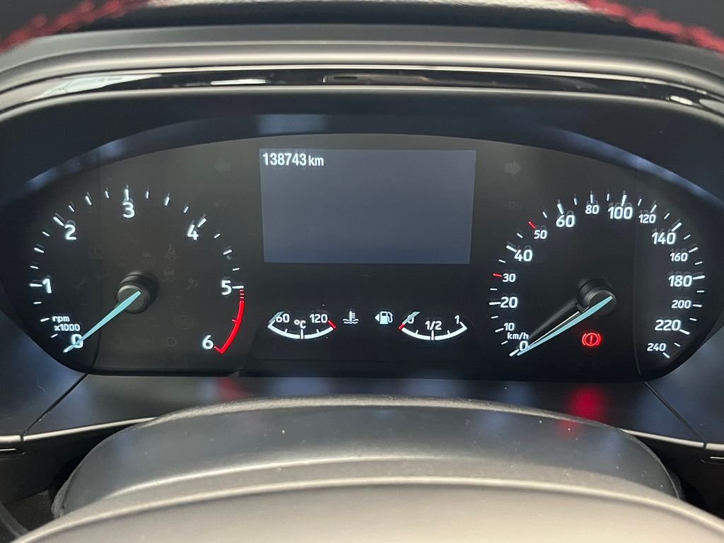 ford-focus-2-0-eb-st-line-manual - 9