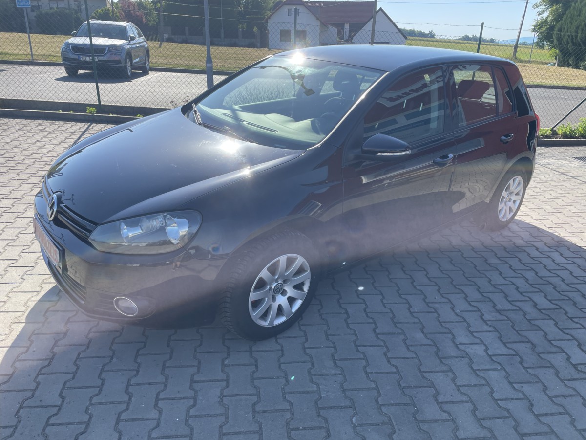 volkswagen-golf-1-6-tdi-77-kw-digiklima-ok-stk-7-2027-vi - 3