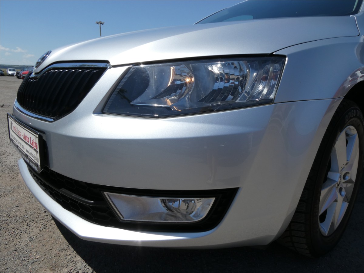 skoda-octavia-1-4-tsi-103kw-dsg-1-majitel - 3