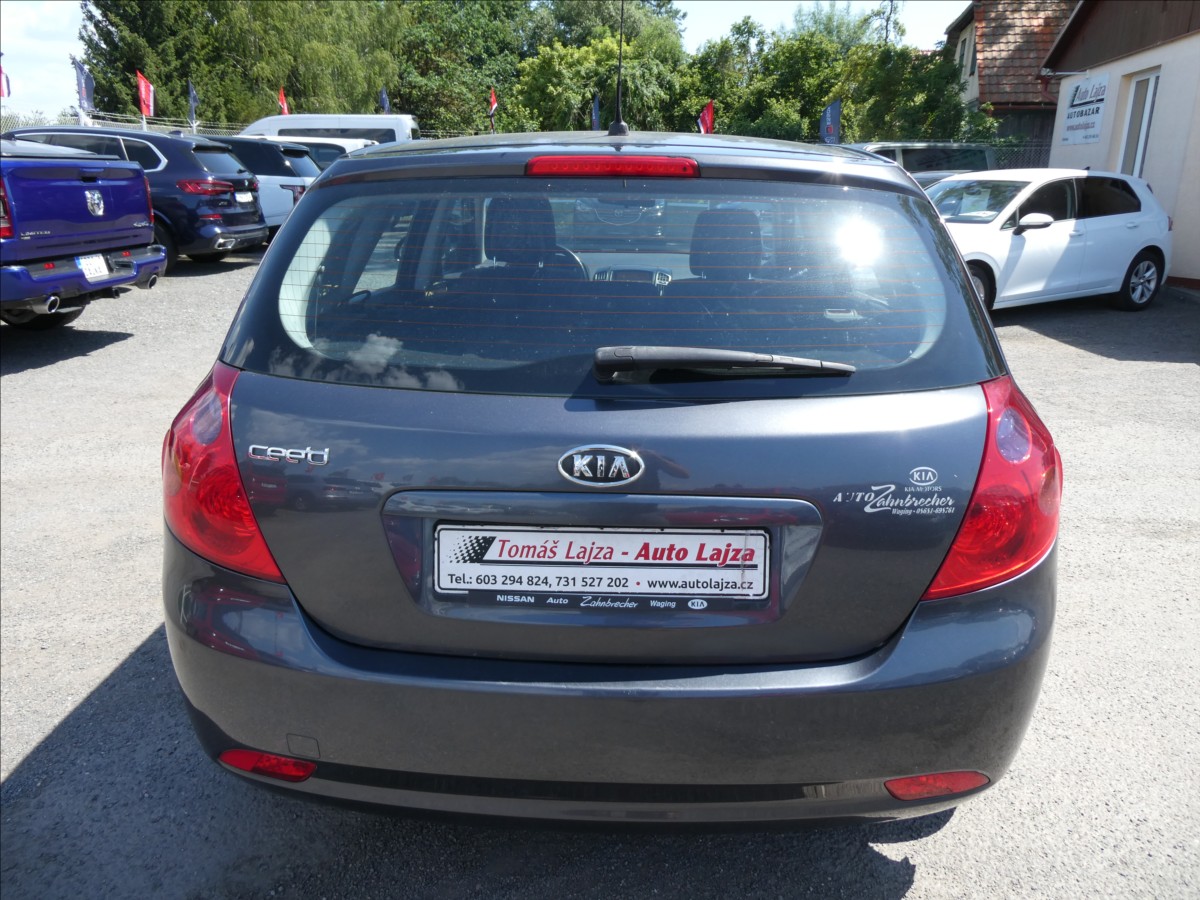 kia-ceed-1-4-i-80kw-klima-1-majitel - 6