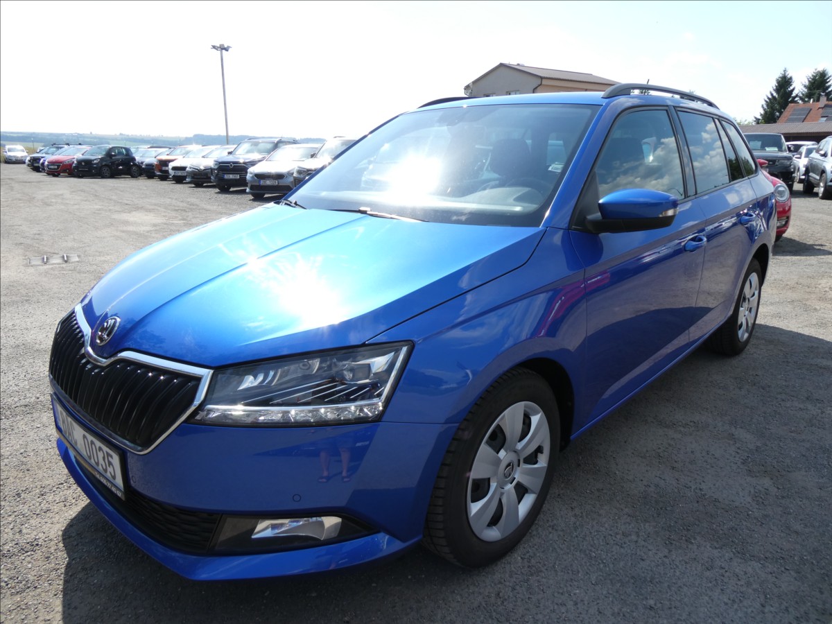 skoda-fabia-1-0-tsi-70kw-style-po-servise - 2