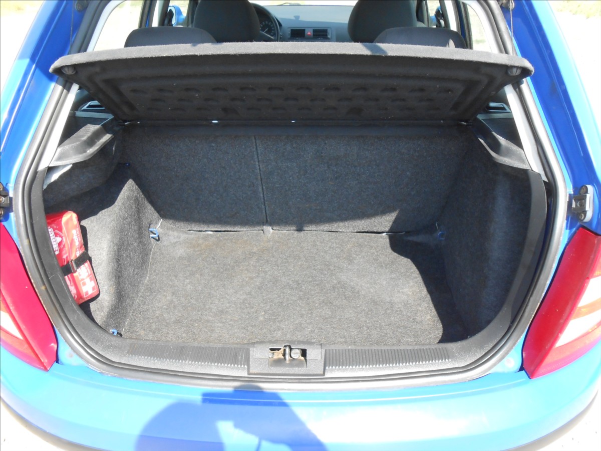 skoda-fabia-1-4-i-16-v-55-kw-serviska - 9