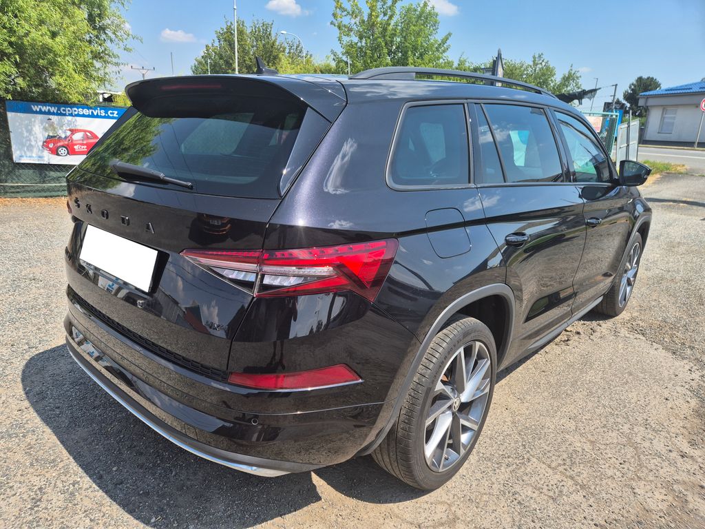 skoda-kodiaq-2-0-tsi-dsg-4x4-sportline-plus - 4