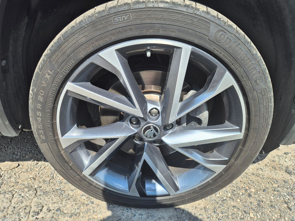 skoda-kodiaq-2-0-tsi-dsg-4x4-sportline-plus - 8