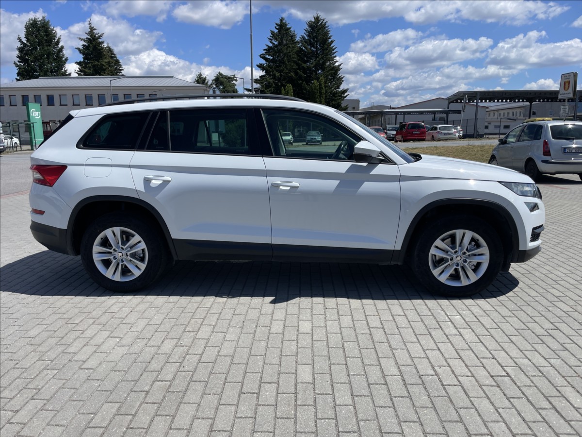 skoda-kodiaq-2-0-tdi-110kw-dsg-executive-bez-koroze - 4