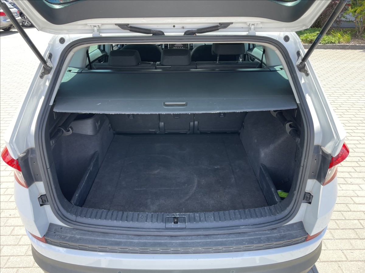 skoda-kodiaq-2-0-tdi-110kw-dsg-executive-bez-koroze - 9