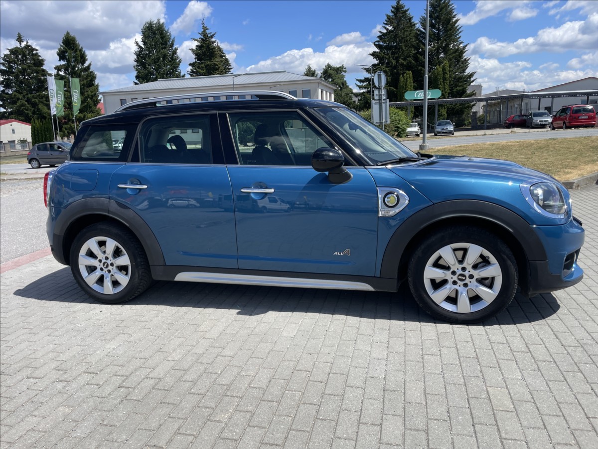 mini-countryman-1-5-se-all4-aut-hev-165kw-dph - 4