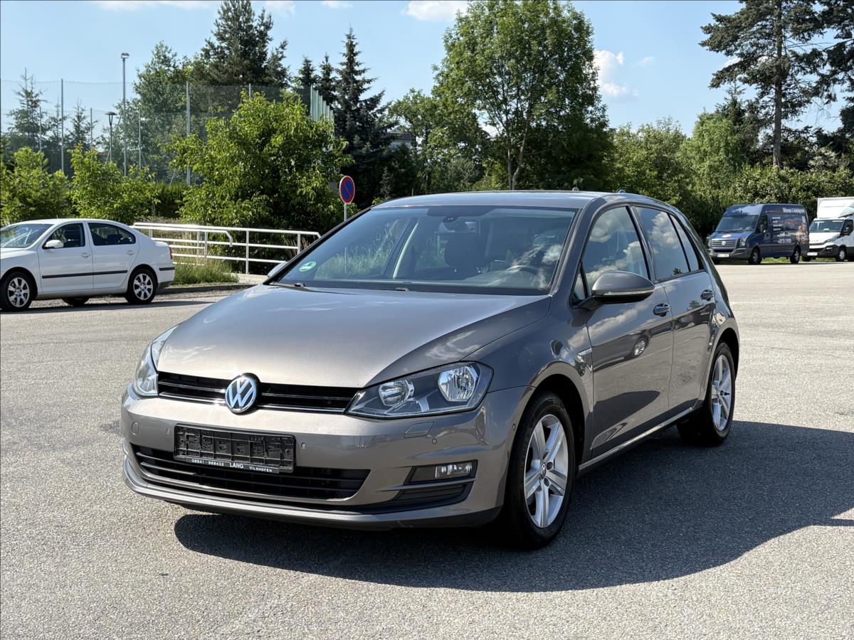 Volkswagen Golf 2,0 TDi 110kW Cup,Navi,Kamera
