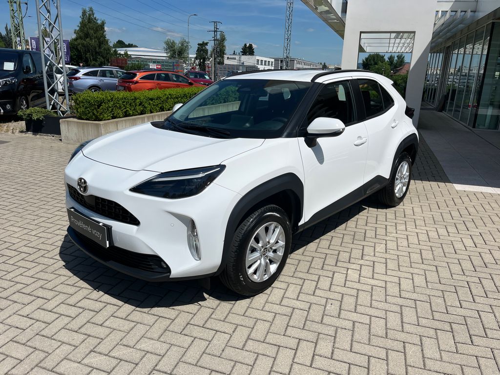 toyota-yaris-cross-1-5-hybrid-e-cvt-comfort - 1