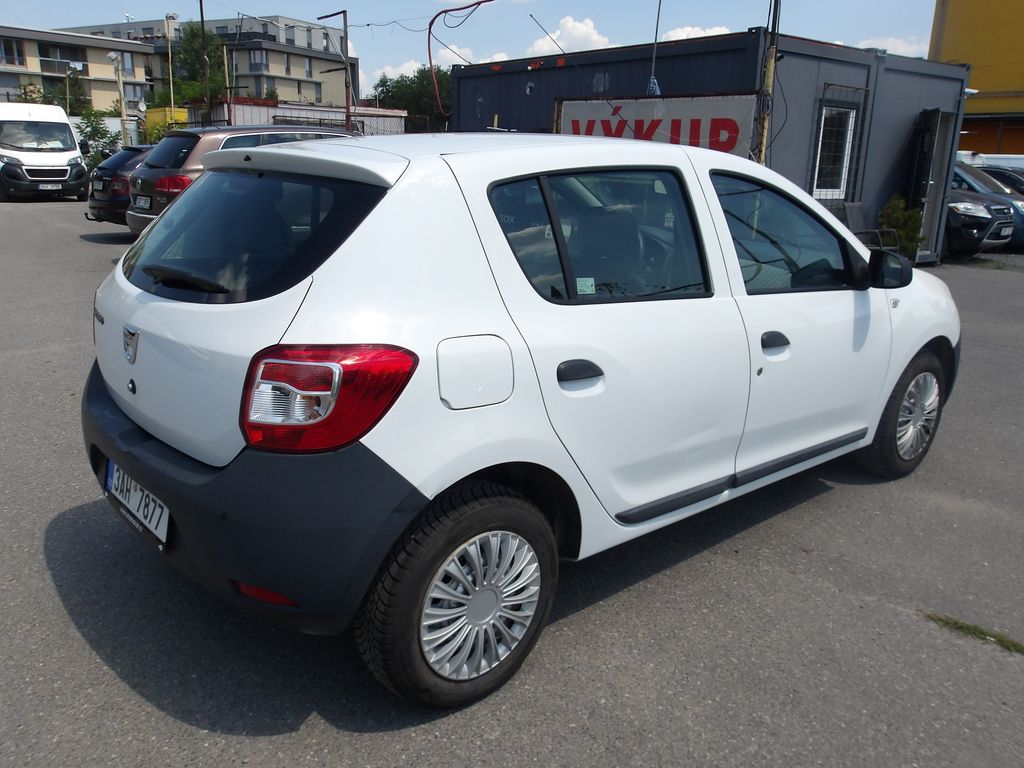 dacia-sandero-1-2i-cr-naj-66000km - 8