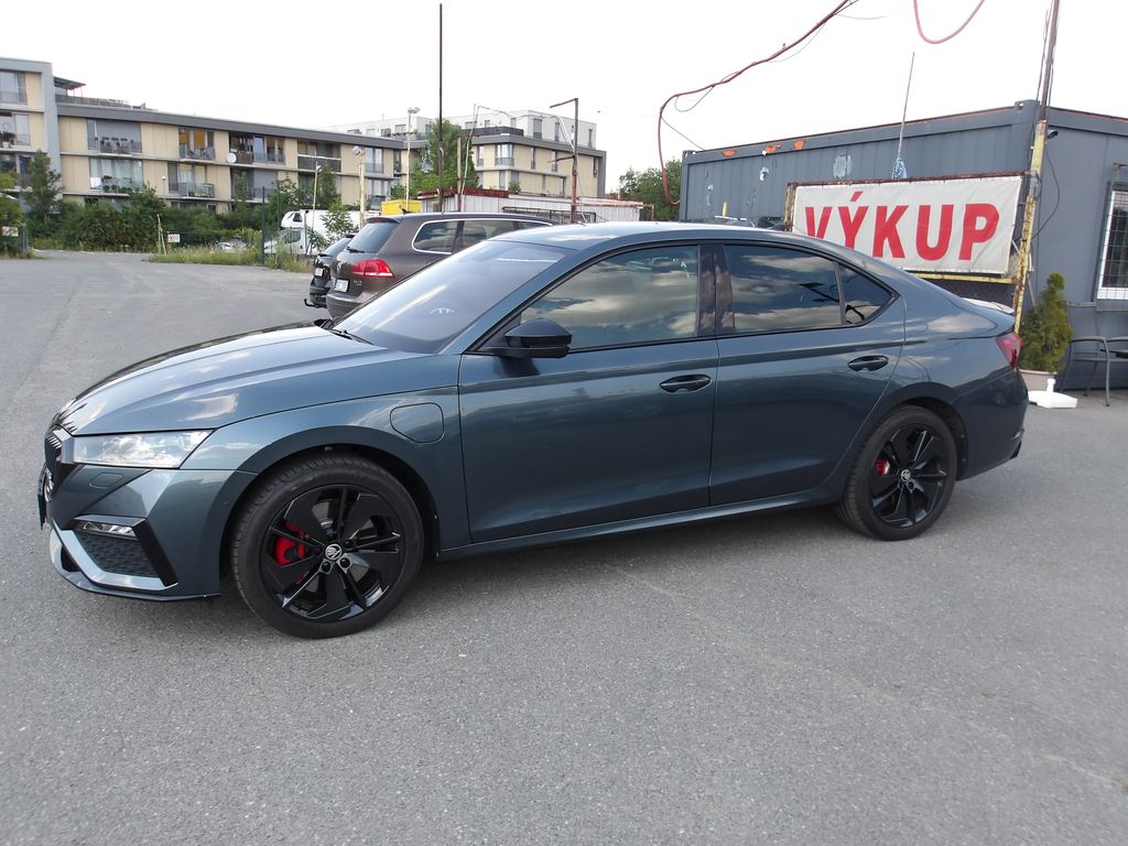 skoda-octavia-1-4tsi-pluginhybrid-1-maj - 4
