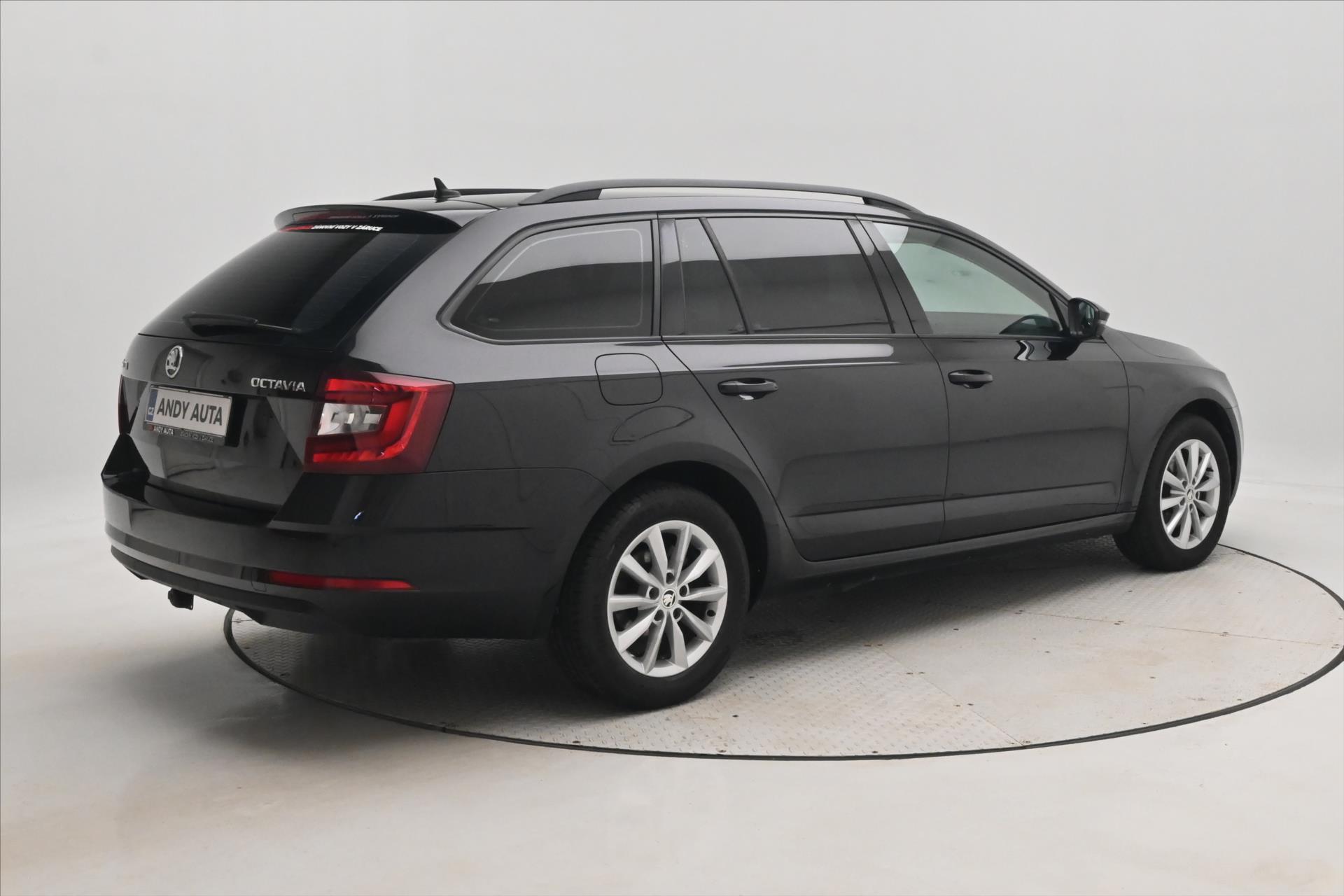 skoda-octavia-2-0-tdi-110kw-tazne-dsg-zaruka-az-5-let - 4
