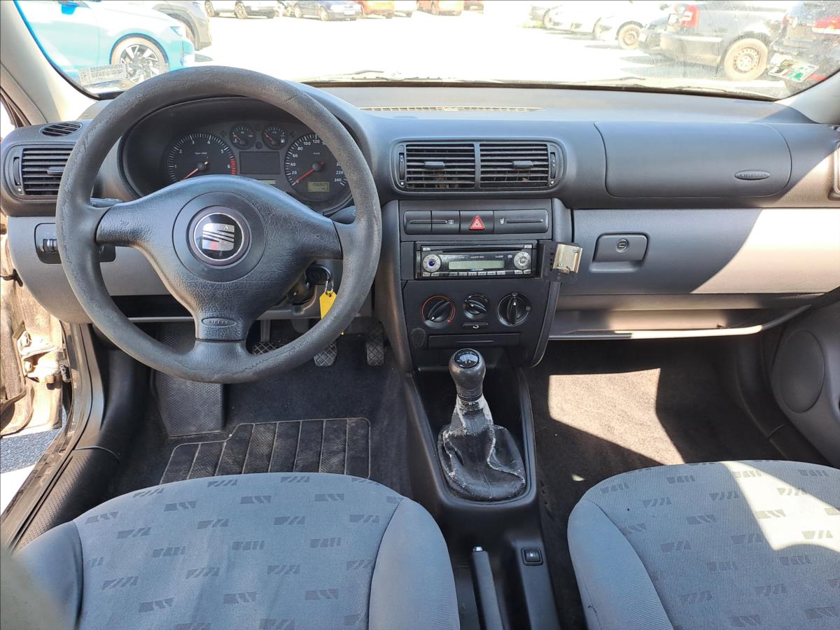 seat-leon-1-4-i - 8