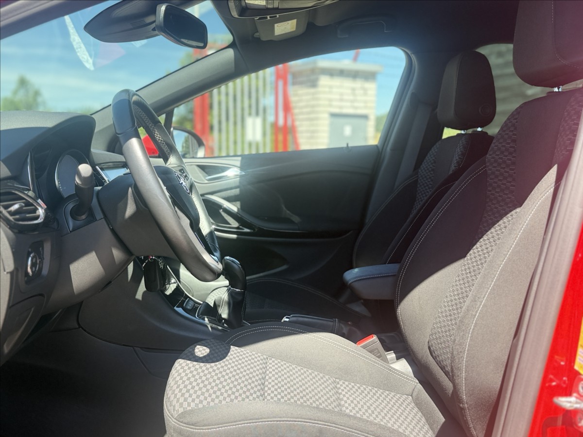 opel-astra-1-4-turbo-110kw-48tkm - 8