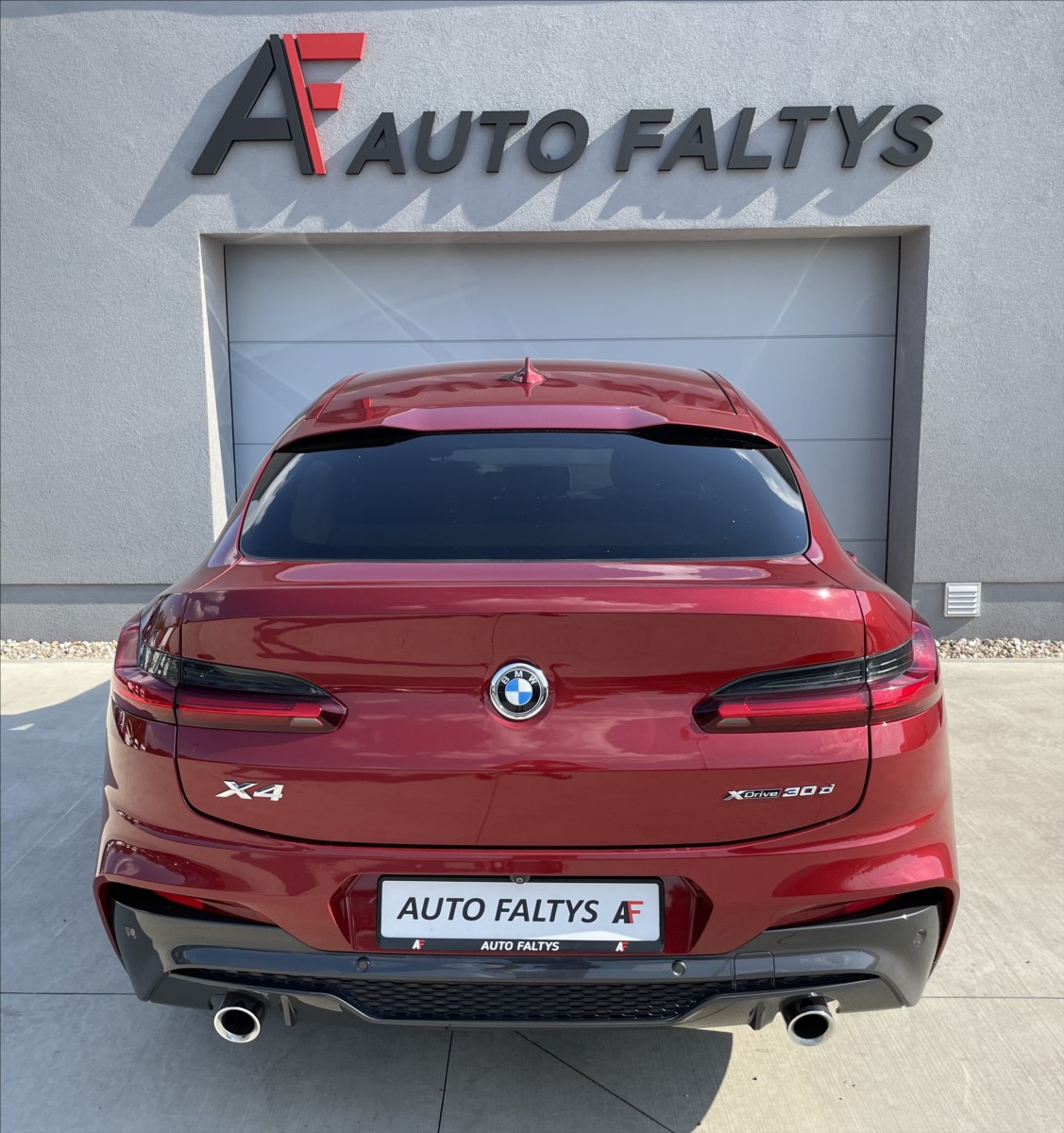 bmw-x4-xdrive30d-mpaket-cr-1-maj - 3