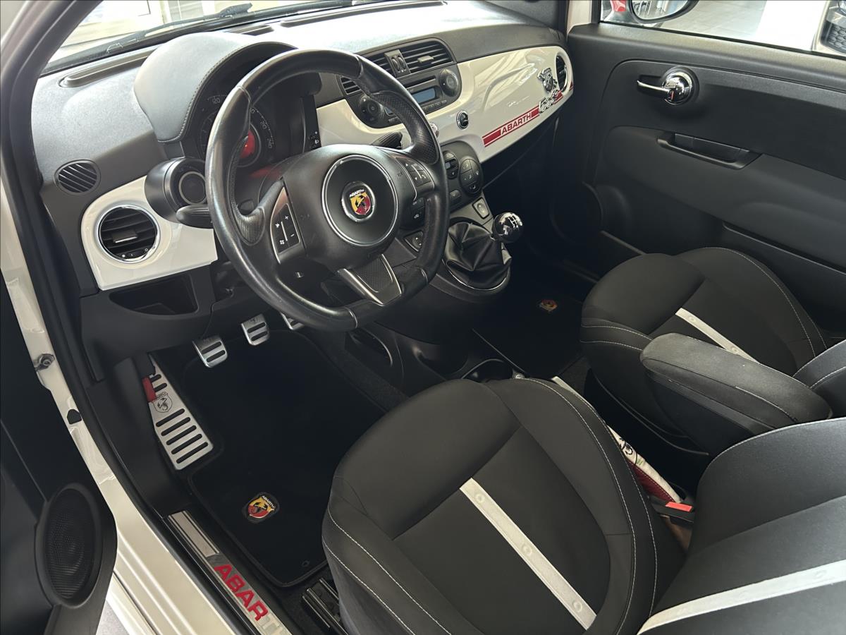abarth-500-1-4-595-turbo-cabrio-akrapovic - 6