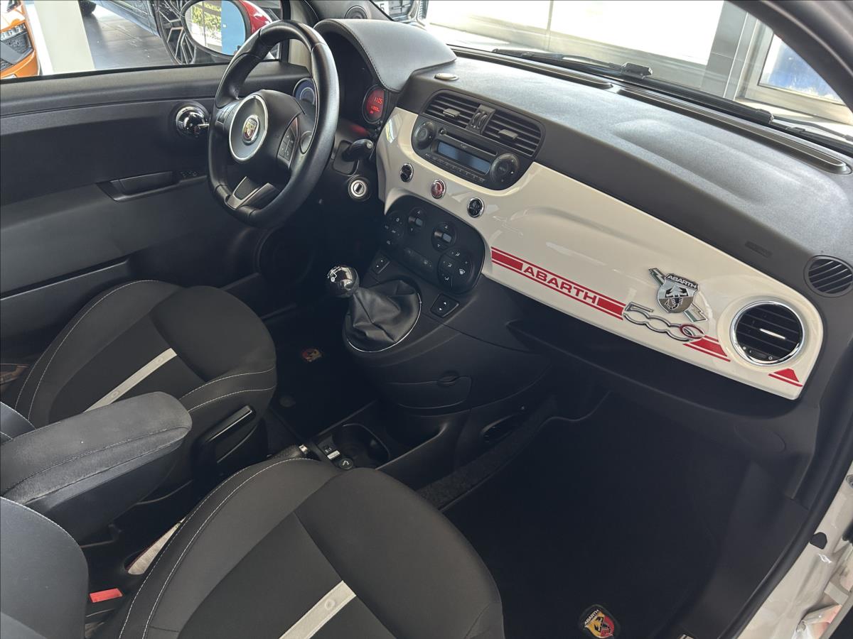 abarth-500-1-4-595-turbo-cabrio-akrapovic - 7