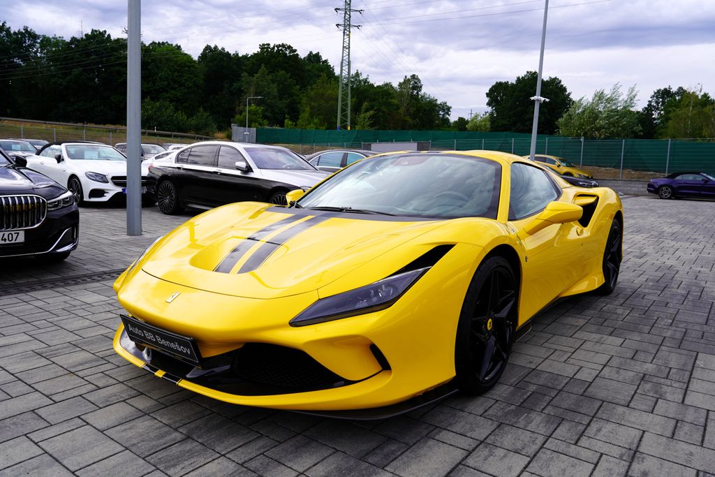 ferrari-f8-spider-6700km-720-ps - 1