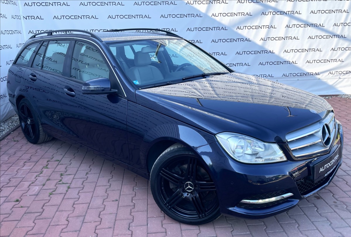 Mercedes-Benz Třídy C 2,2 CDi.120kw.STK 4/28.Tažné
