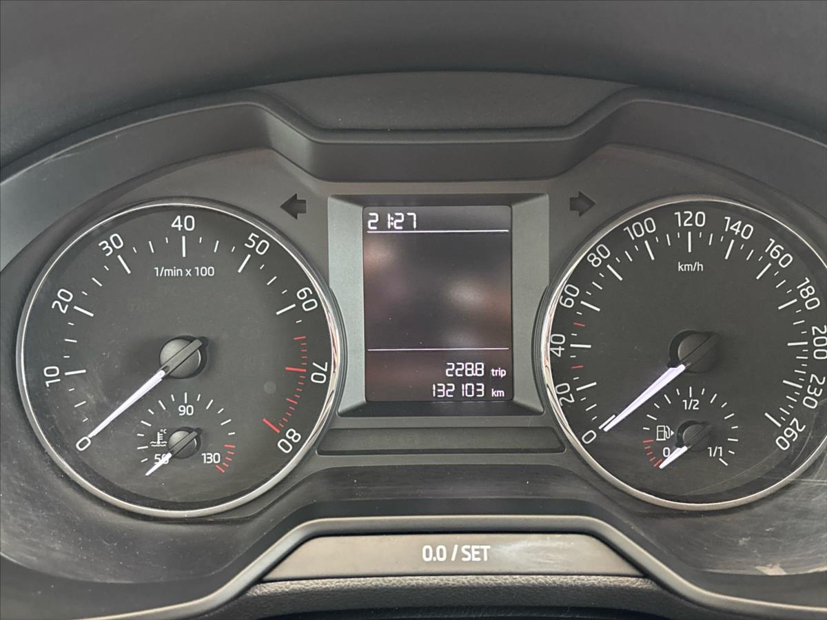 skoda-octavia-1-2-tsi-activ-plus - 7