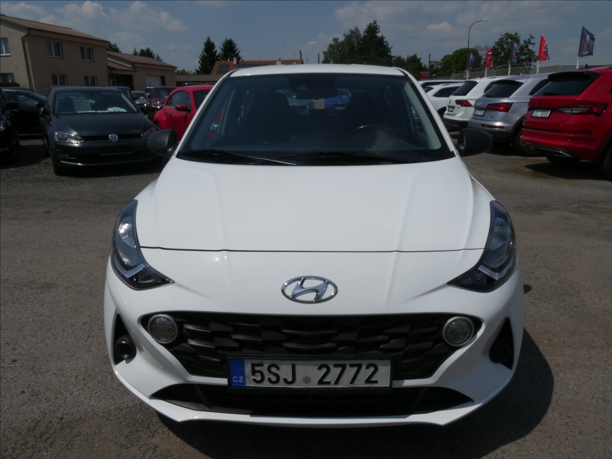 hyundai-i10-1-0-i-49kw-1-majitel-dph-cr - 1