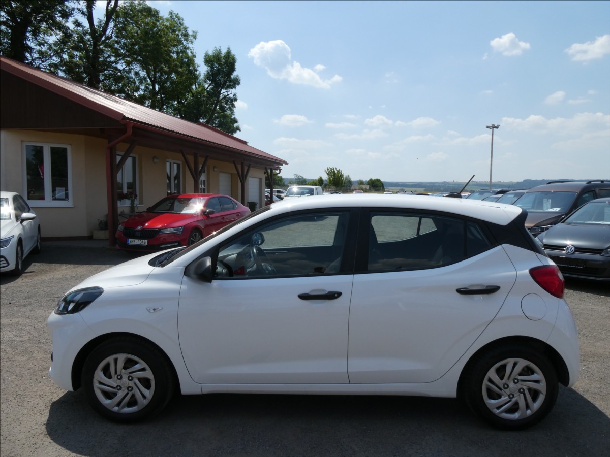 hyundai-i10-1-0-i-49kw-1-majitel-dph-cr - 4