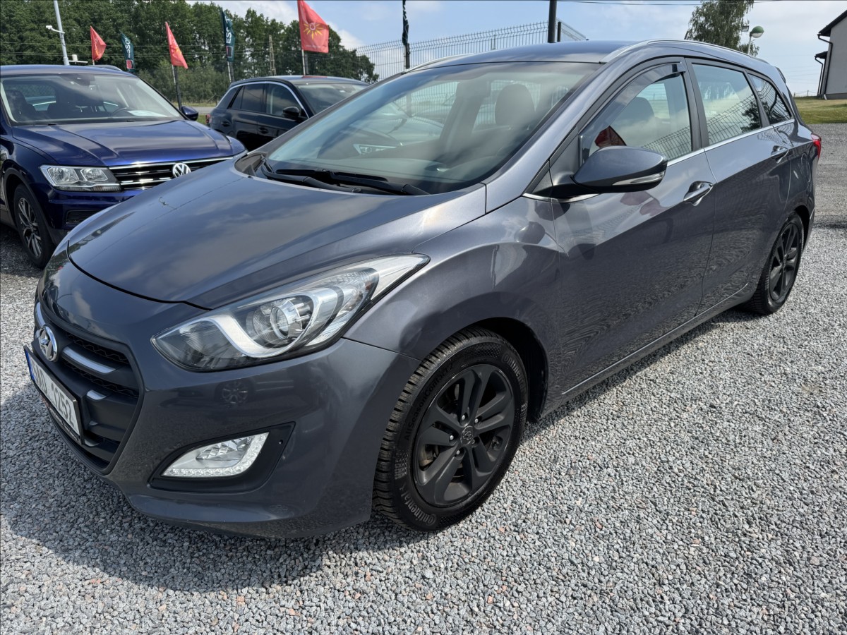 hyundai-i30-1-6-i-88kw-lpg-2035-vyhrev - 2
