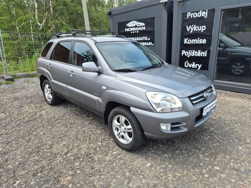 Kia Sportage 2.0i 104Kw 4x4, klima, tažné
