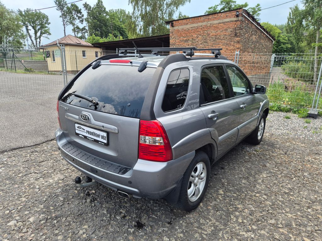 kia-sportage-2-0i-104kw-4x4-klima-tazne - 6
