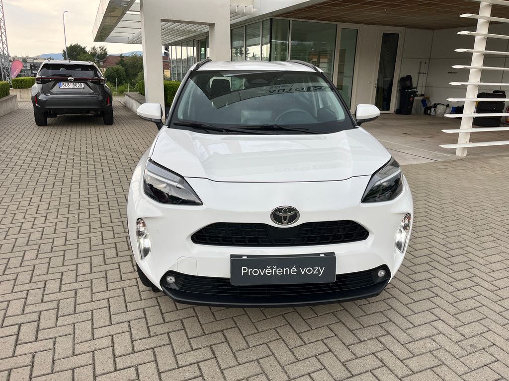 toyota-yaris-cross-1-5-hybrid-e-cvt-comfort - 8