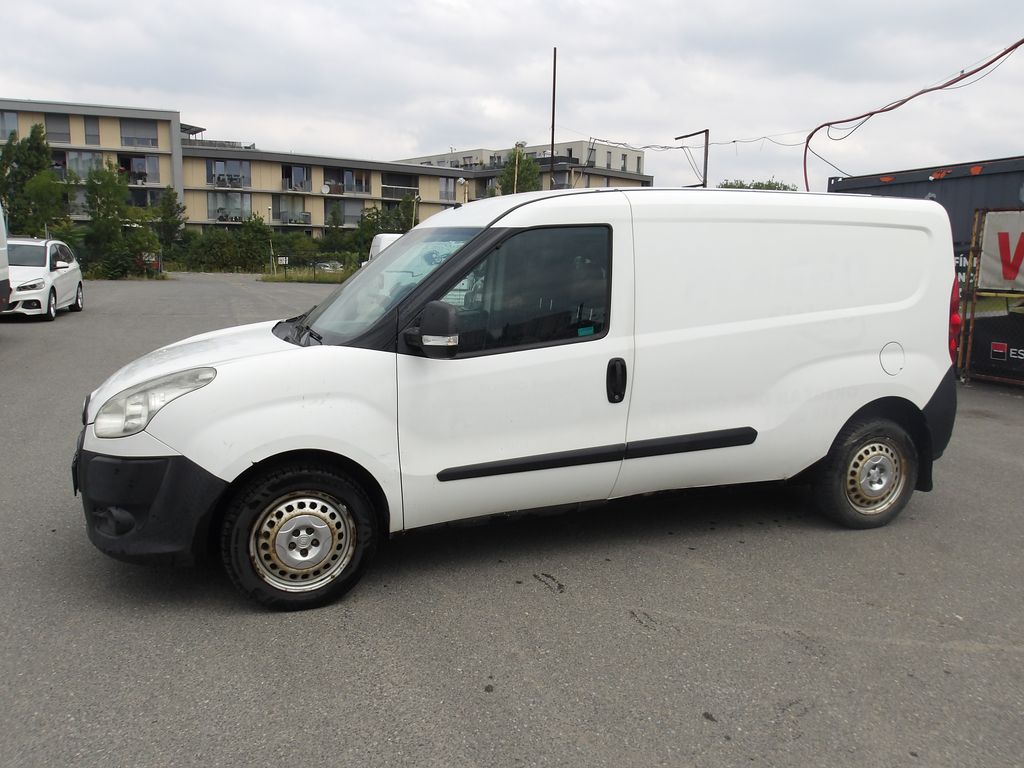 Fiat Dobló cargo 1,4i ČR ! 1.MAJ.! -21%DPH !!!