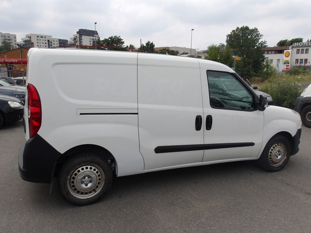 fiat-doblo-cargo-1-4i-cr-1-maj-21-dph - 7