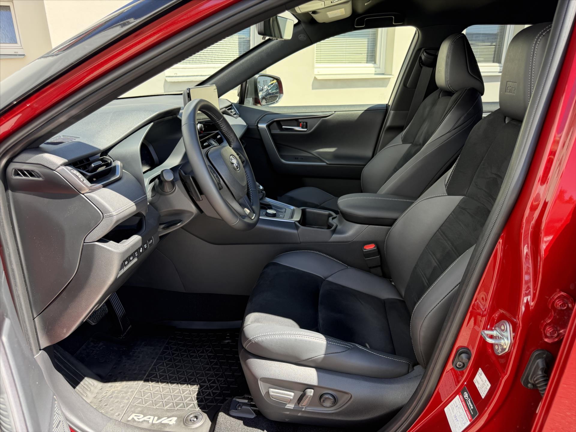 toyota-rav4-2-5-gr-sport-hybrid - 8