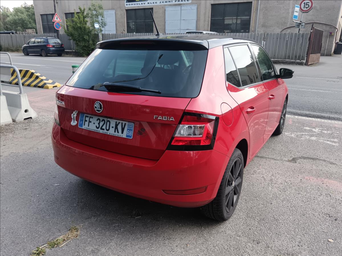 skoda-fabia-1-0-tsi-business-clever - 9