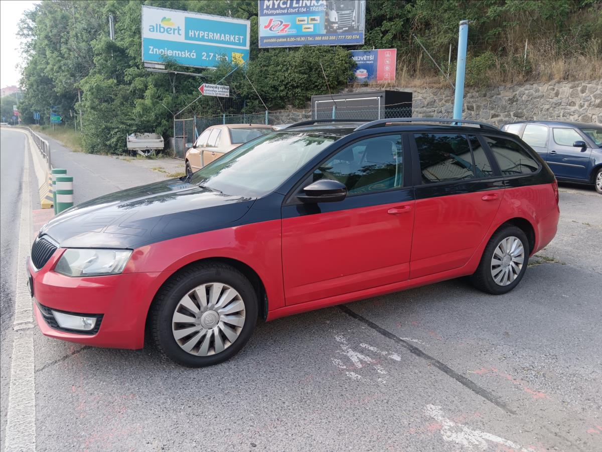 skoda-octavia-2-0-tdi-kombi-ambition - 4