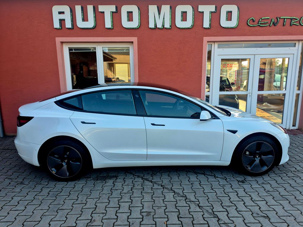 tesla-model-3-long-range-dual-motor-366-kw - 4