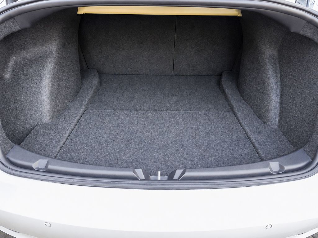tesla-model-3-long-range-dual-motor-366-kw - 9