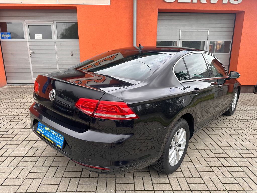 volkswagen-passat-1-4-tsi-110kw-comfortline - 1