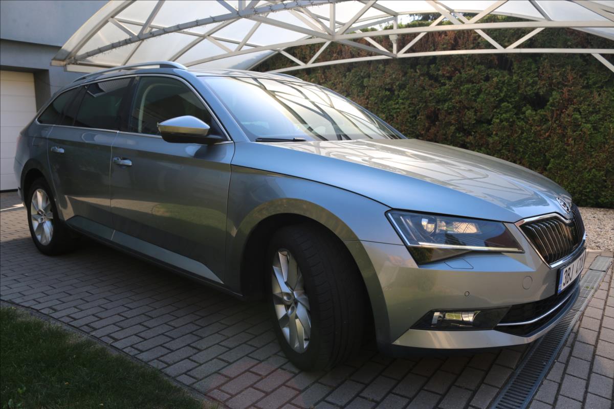 skoda-superb-2-0-tdi-dsg-4x4 - 2