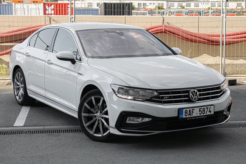 volkswagen-passat - 2