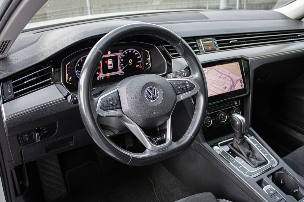volkswagen-passat - 8