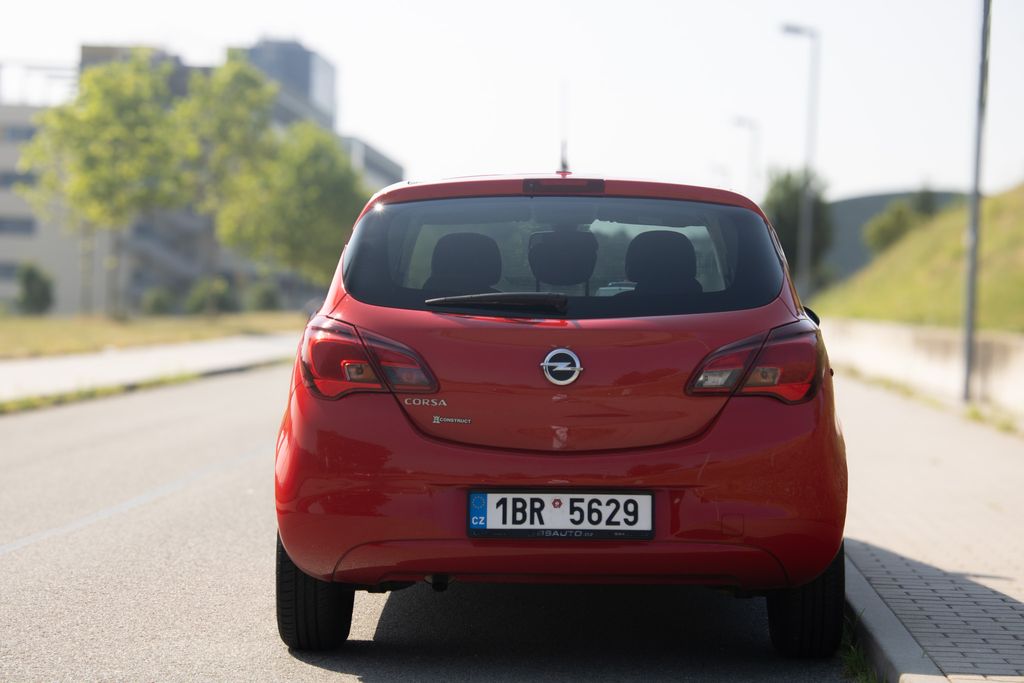 opel-corsa-pravidelne-servisovane-velice-pekne - 5