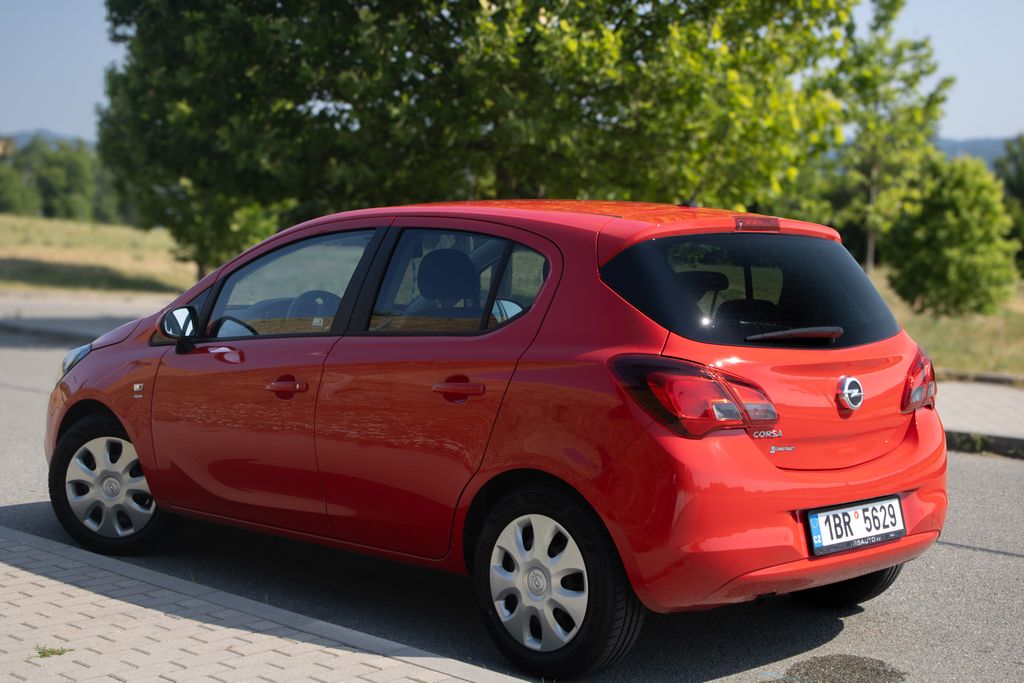 opel-corsa-pravidelne-servisovane-velice-pekne - 6