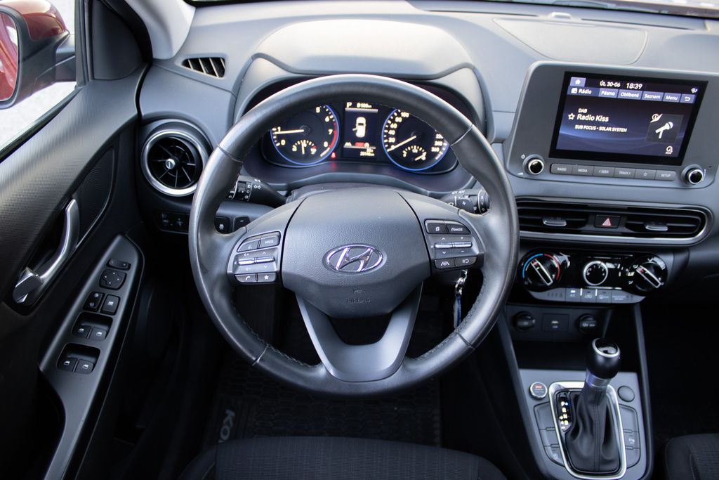 hyundai-kona-145-kw-zaruka-do-1-8-2028-tazne-automat - 8
