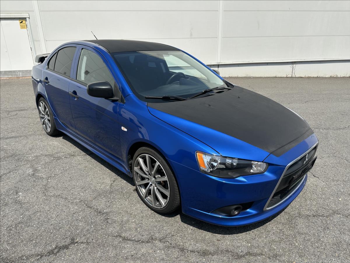 Mitsubishi Lancer 1,6 1.majitel.,Top stav