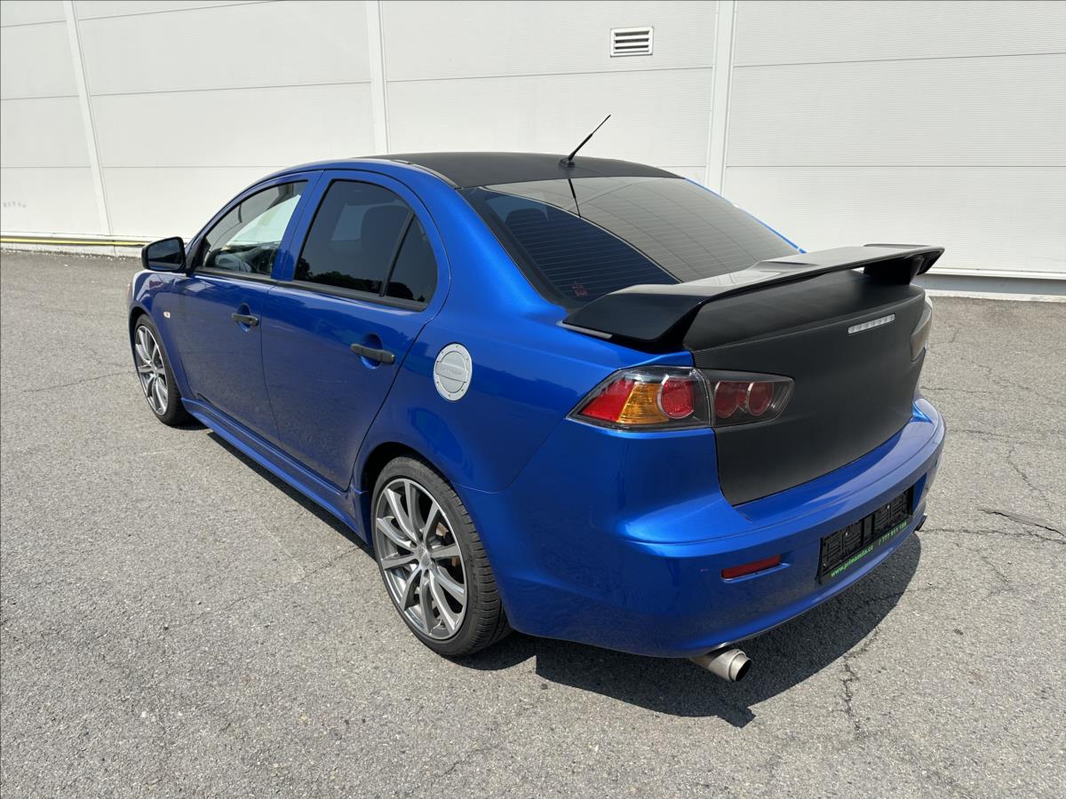 mitsubishi-lancer-1-6-1-majitel-top-stav - 6