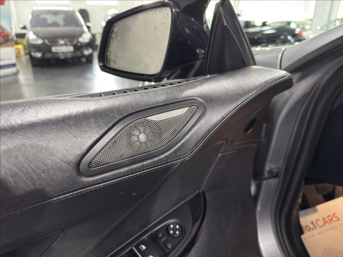 bmw-rada-6-3-0-640d-xdrive-harman-maxto - 6
