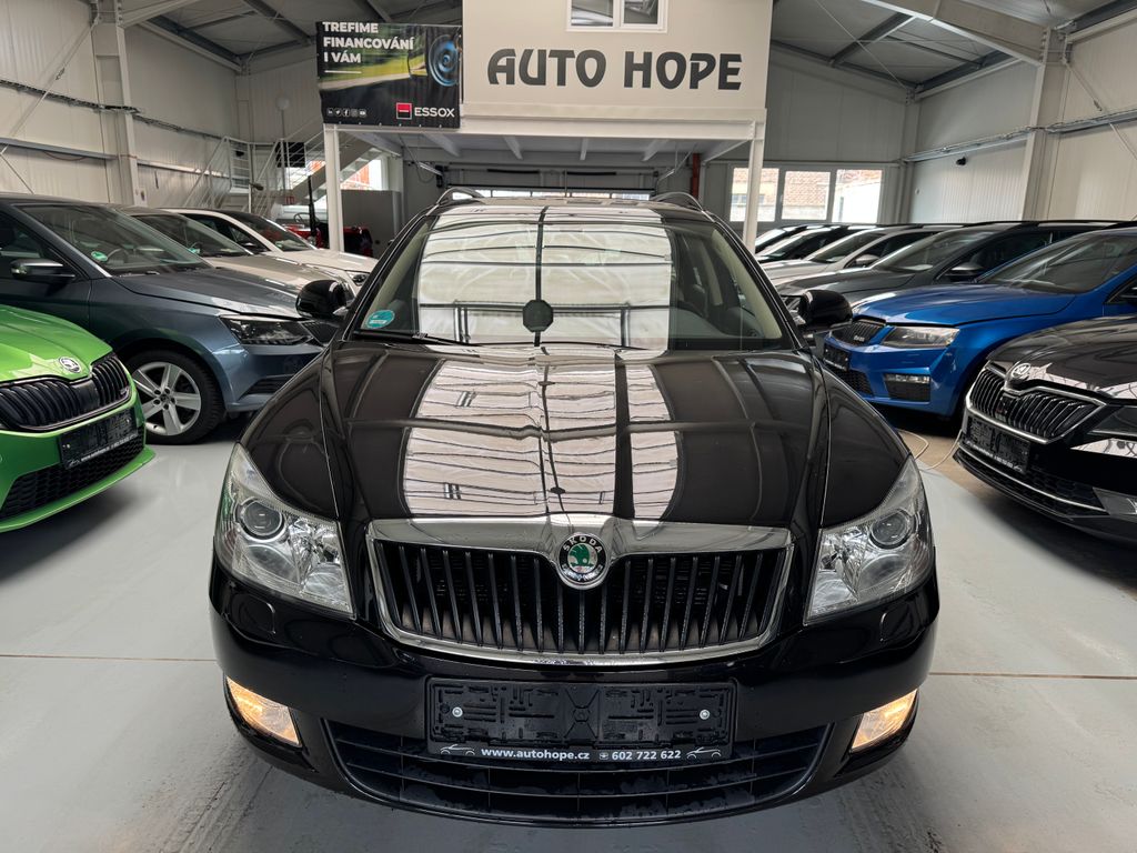 skoda-octavia-combi-1-4-tsi-elegance - 1