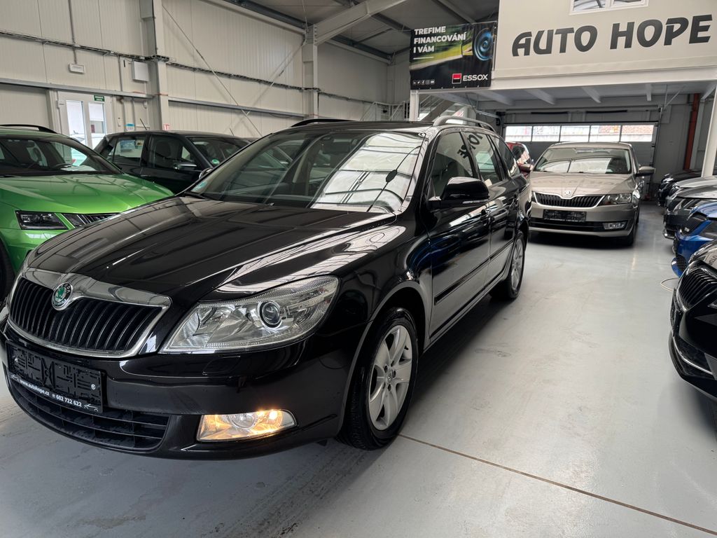 skoda-octavia-combi-1-4-tsi-elegance - 2