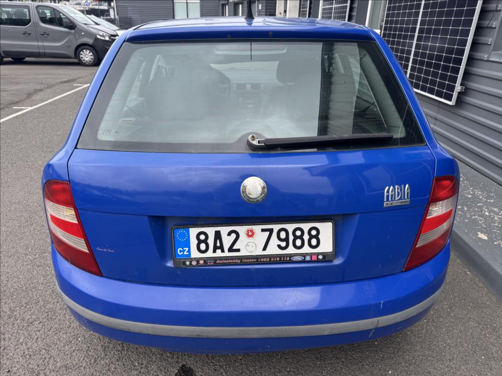 skoda-fabia-1-4 - 5